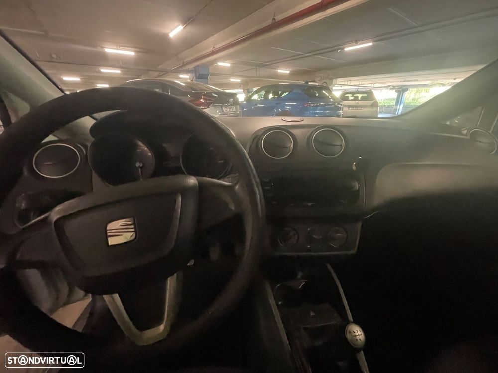 SEAT Ibiza ST - 16