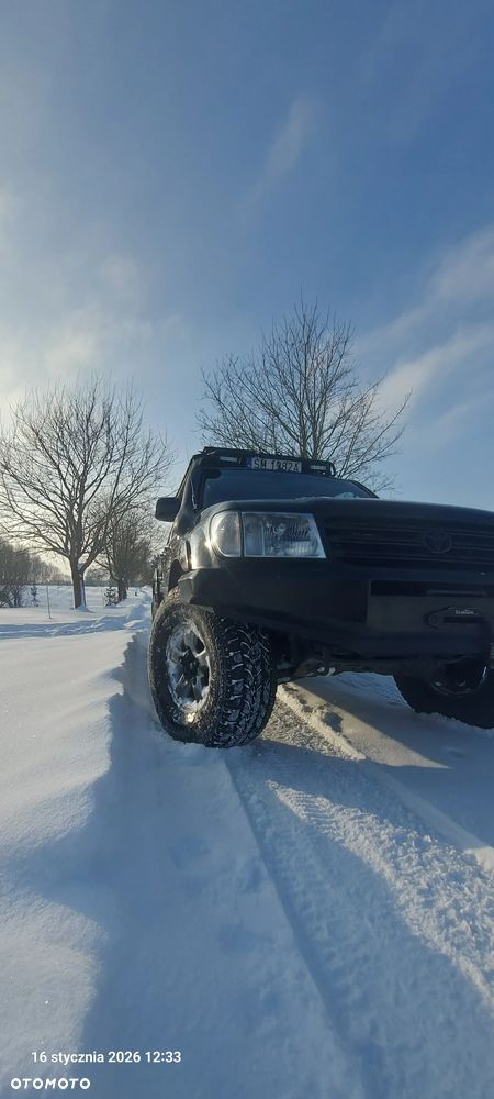 Toyota Land Cruiser 4.7 V8 - 15