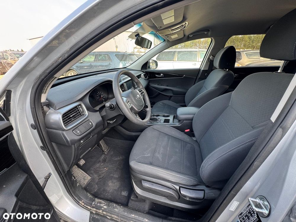 Kia Sorento 2.4 GDI 2WD Vision - 11