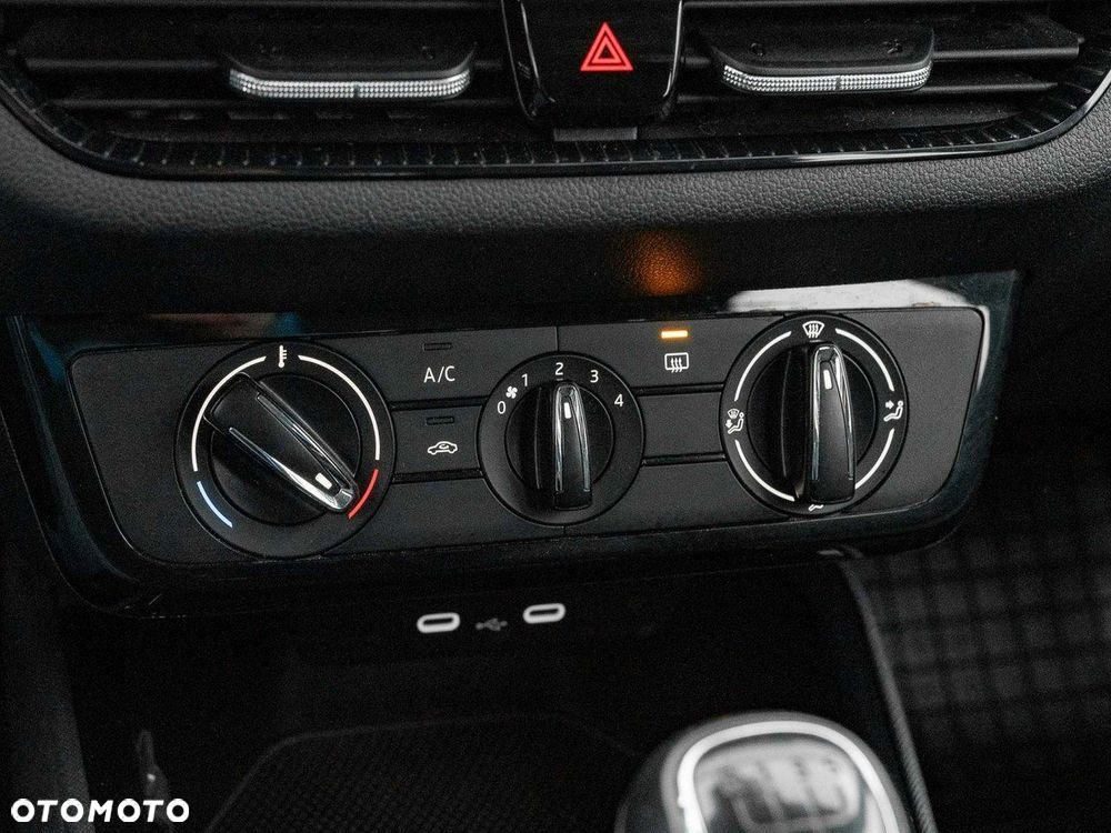 Skoda Fabia 1.0 Ambition - 16