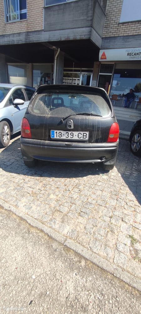 Opel Corsa 1.4 Joy - 4