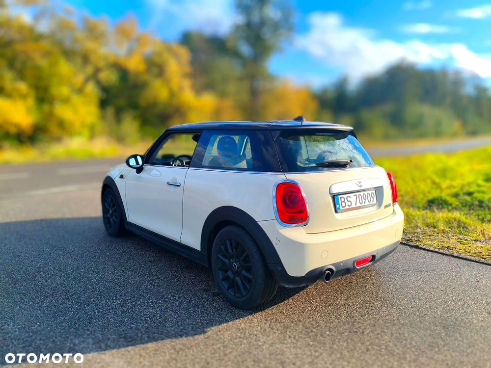 MINI Cooper Standard - 5
