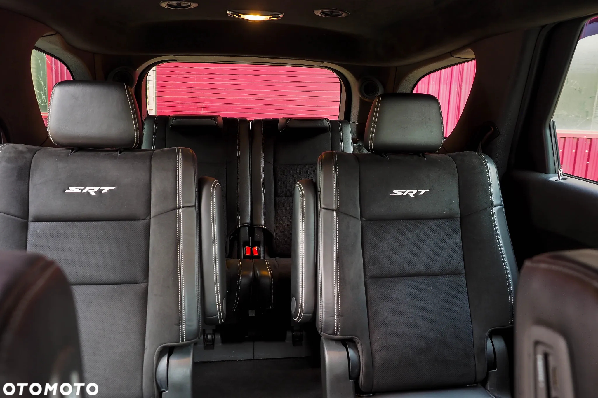 Dodge Durango 6.4 SRT - 17