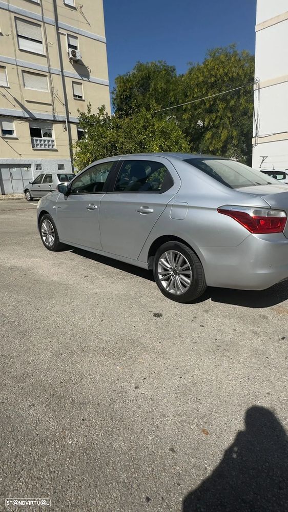 Citroën C-Elysée 1.6 HDi Exclusive - 3