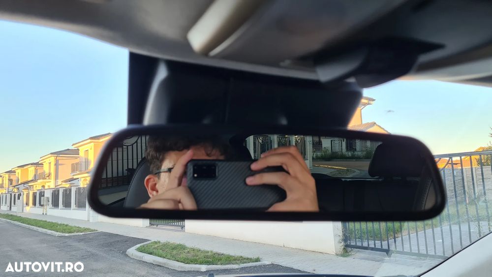 Volvo XC 60 D5AWD Ocean Race - 30