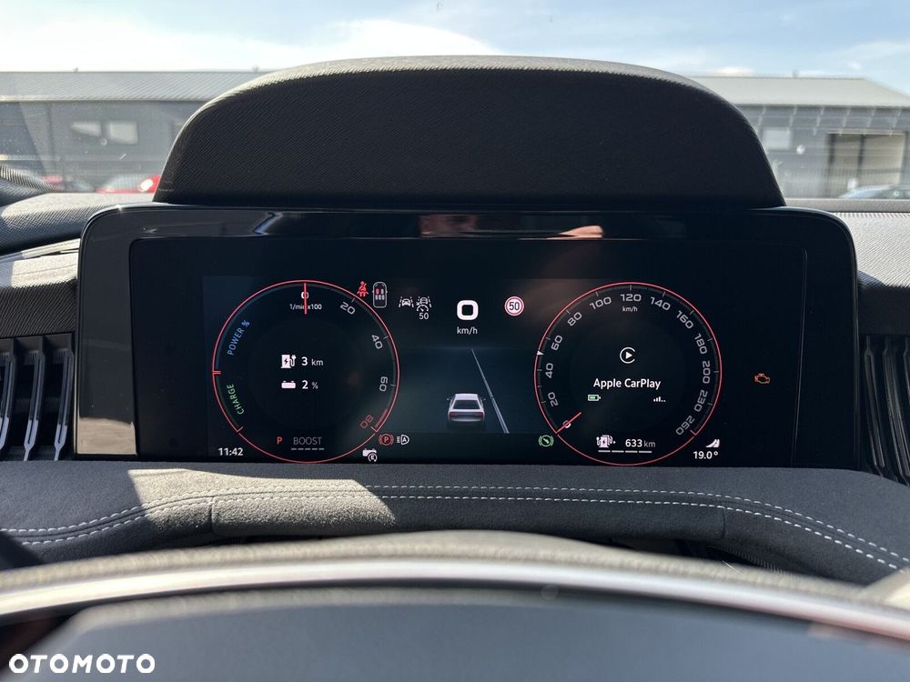 Skoda Superb 1.5 TSI Plug-in Hybrid Sportline DSG - 19