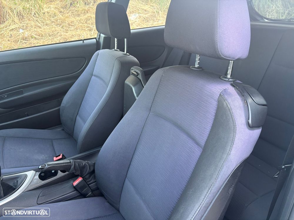 BMW 118 d DPF Edition Sport - 9