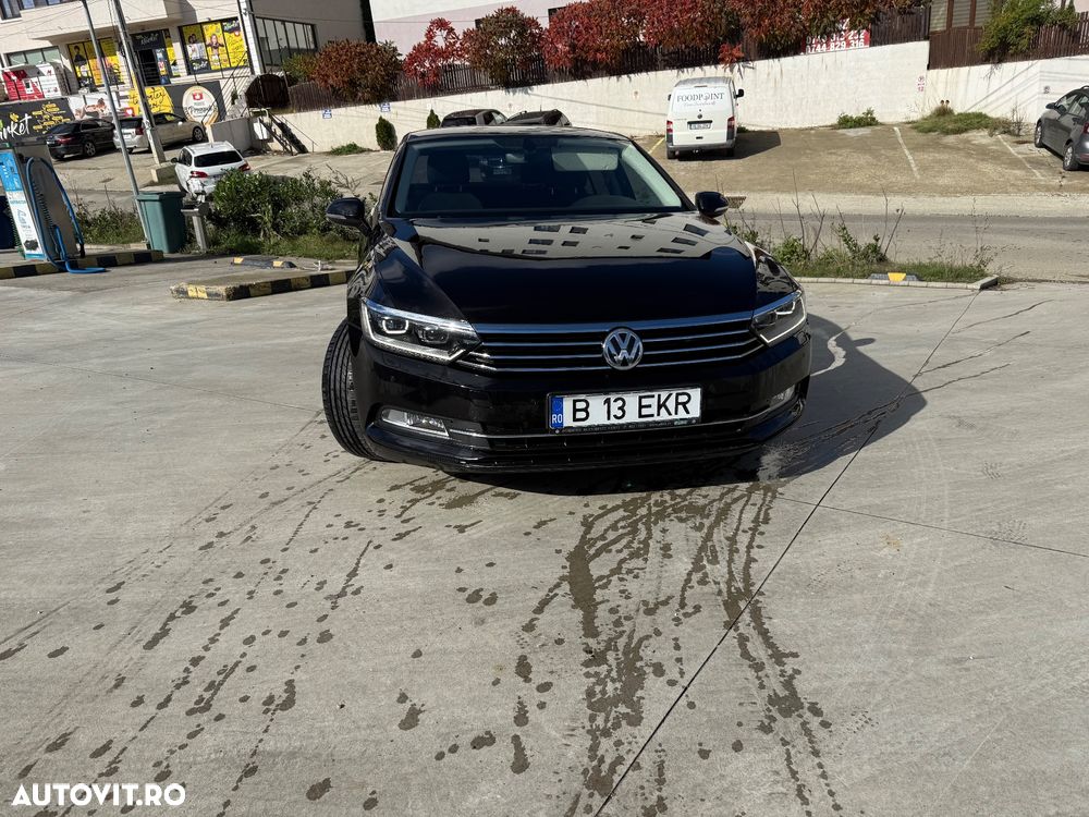 Volkswagen Passat 2.0 TDI DSG Highline - 16