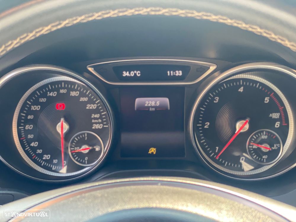 Mercedes-Benz CLA 180 d Shooting Brake Urban - 24