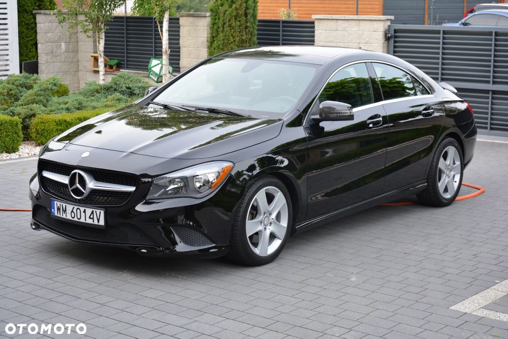 Mercedes-Benz CLA 250 4Matic 7G-DCT StreetStyle - 2