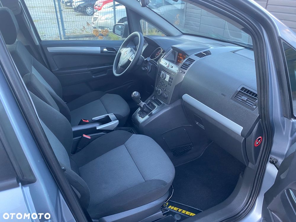 Opel Zafira 1.8 Enjoy - 11