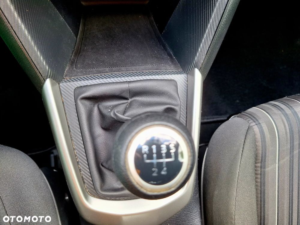 Mazda 2 SKYACTIV-G 75 Center-Line - 32
