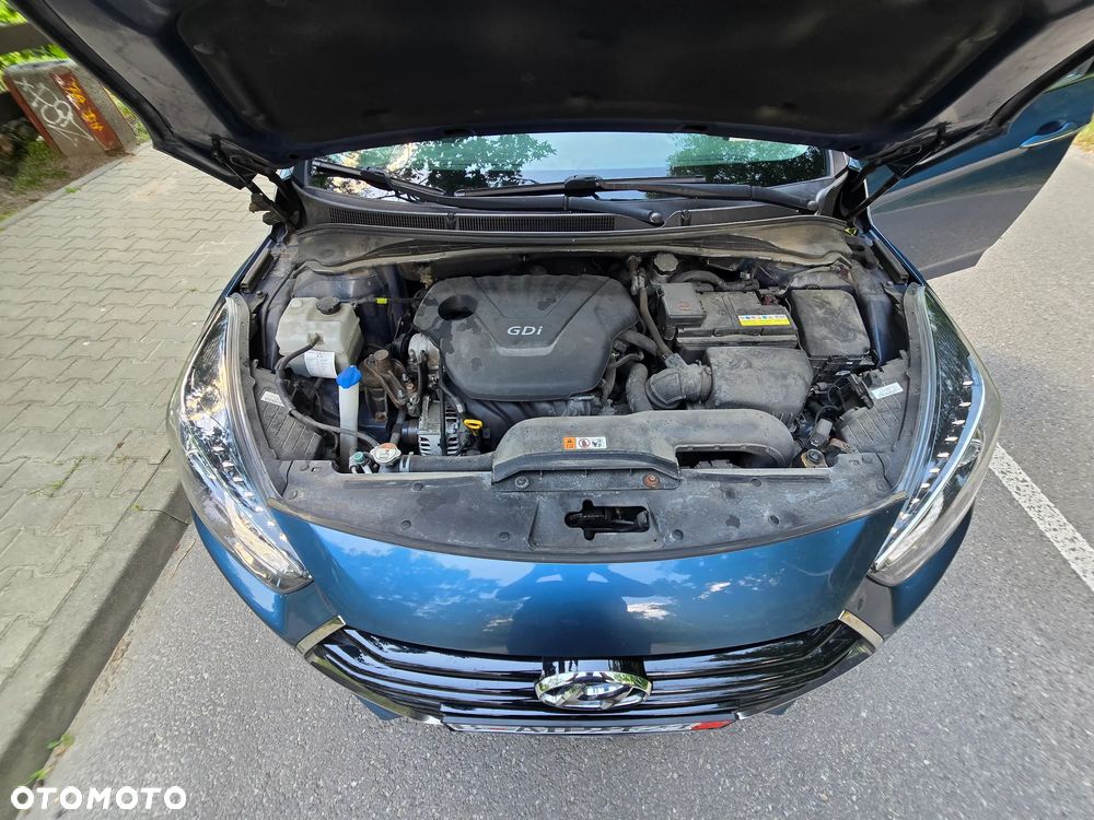 Hyundai i40 Kombi blue 1.6 Family+ - 26