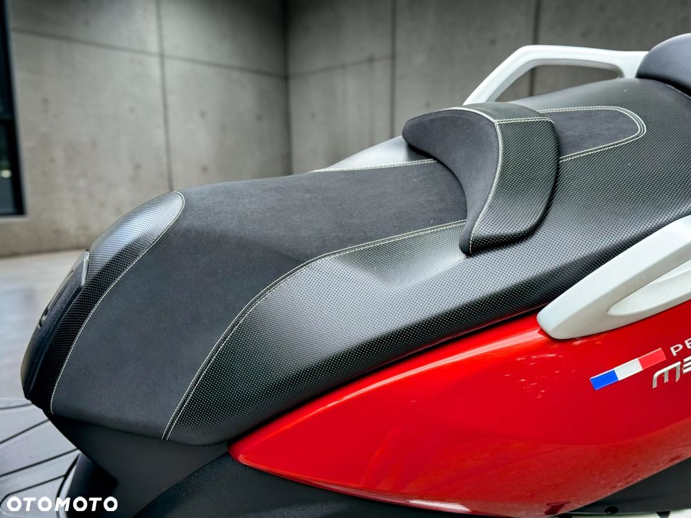 Peugeot Metropolis - 15