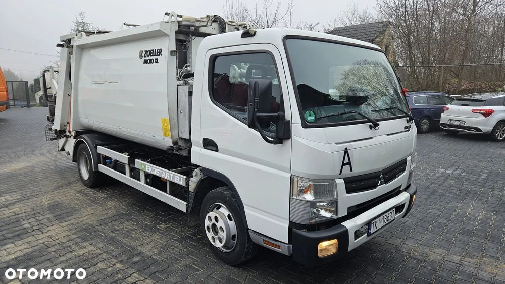 Mitsubishi Fuso Canter - 2