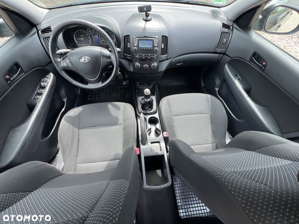 Hyundai i30 1.4 Edition Plus - 16