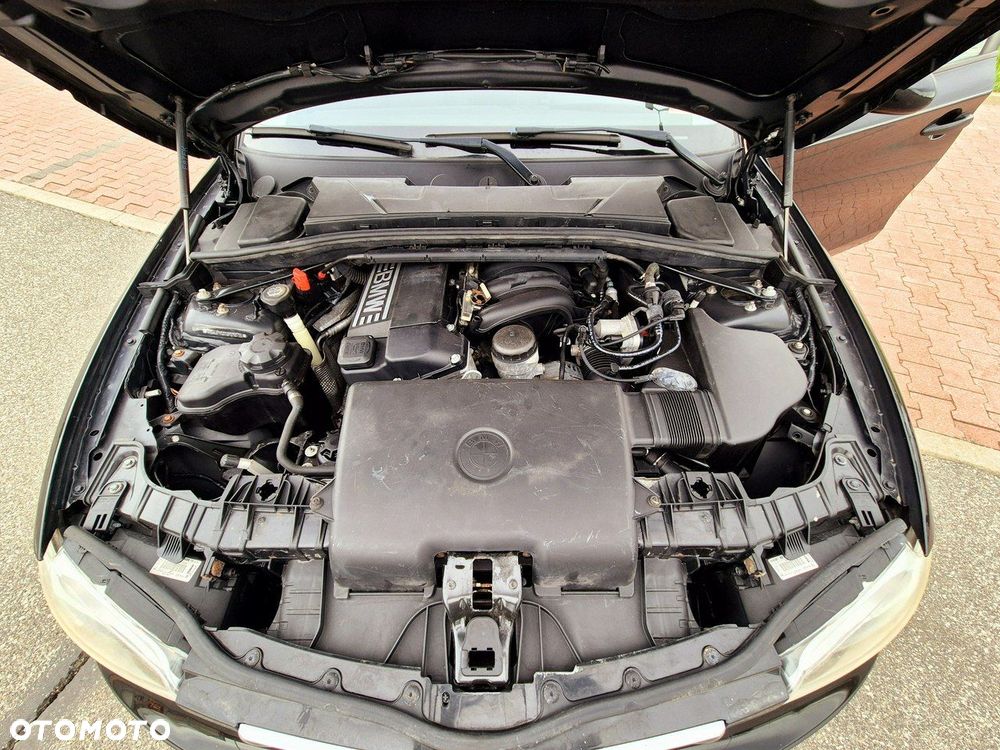 BMW Seria 1 116i - 24