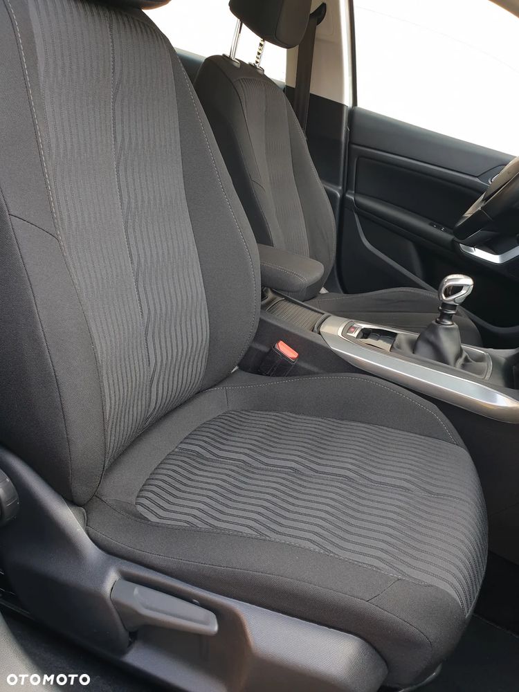 Peugeot 308 BlueHDi 150 Stop & Start Business-Line - 32