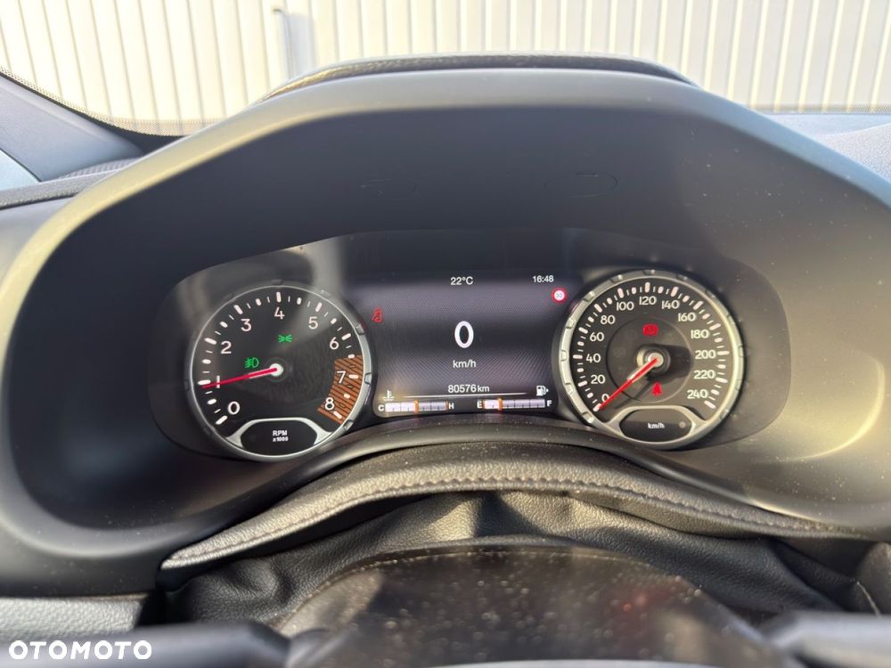 Jeep Renegade - 34