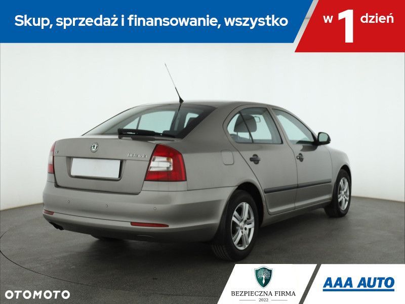 Skoda Octavia - 7