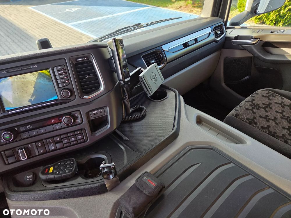 Scania P 450 - 25