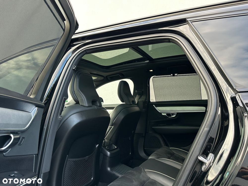 Volvo V90 T8 Twin Engine AWD R Design - 27