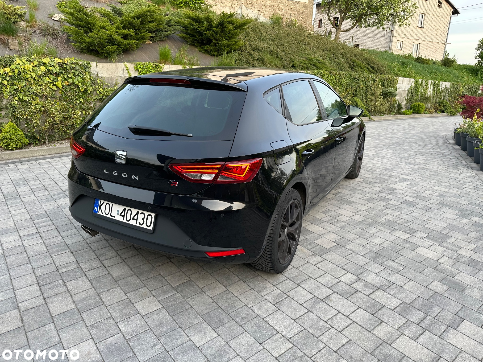 Seat Leon 2.0 TDI FR Black S&S - 8