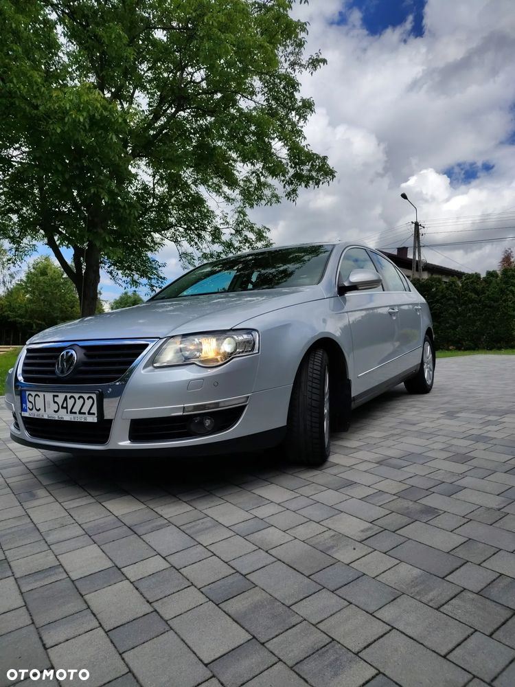 Volkswagen Passat 2.0 TDI DPF Comfortline - 2