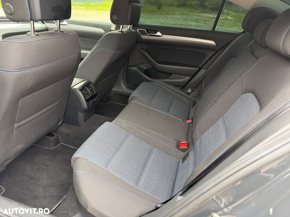 Volkswagen Passat 1.5 TSI OPF DSG Elegance - 9