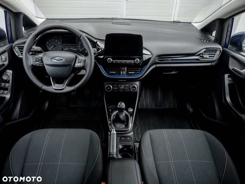 Ford Fiesta - 33