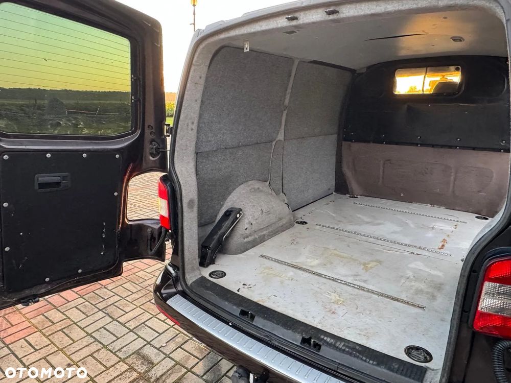 Volkswagen Transporter - 19