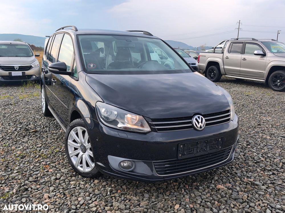 Volkswagen Touran 2.0 TDI DPF BlueMotion Technology DSG Comfortline - 8