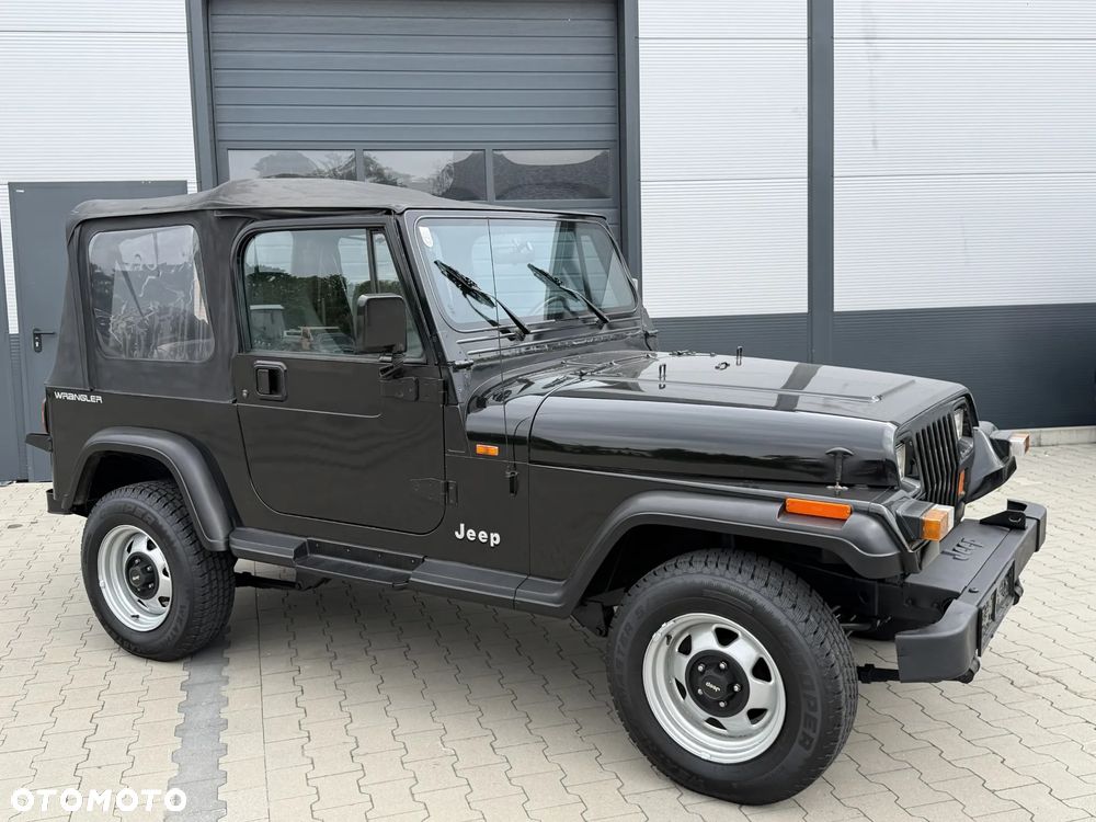 Jeep Wrangler - 14