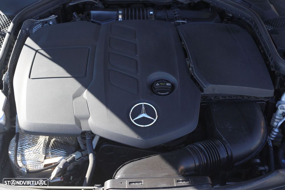 Mercedes-Benz C 300 de AMG Line - 38