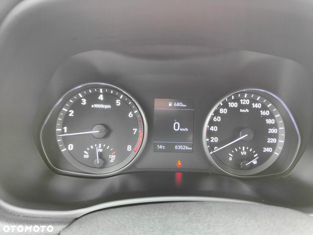 Hyundai i30 1.5 DPI Classic + - 17