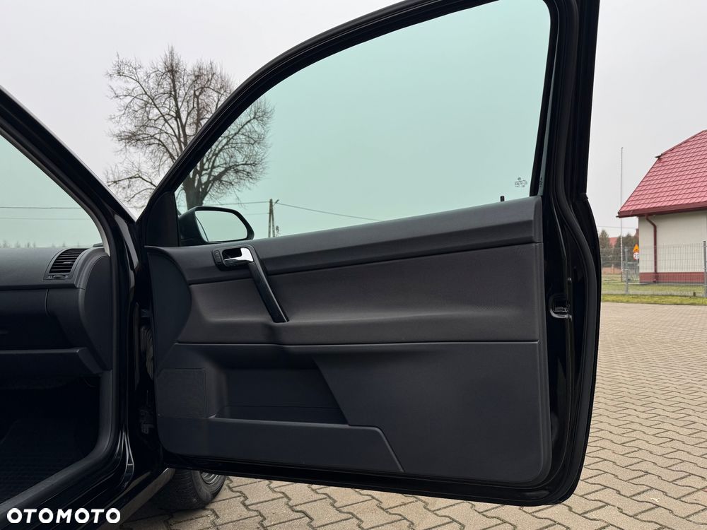 Volkswagen Polo 1.4 Tour - 27