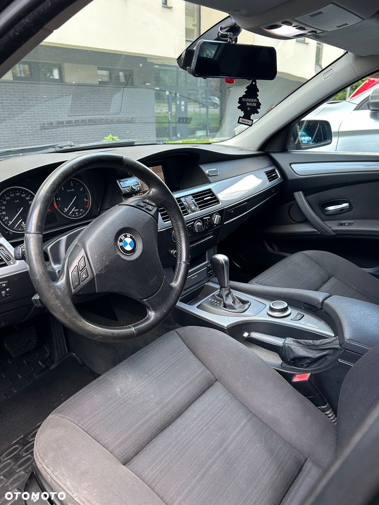BMW Seria 5 520d - 7