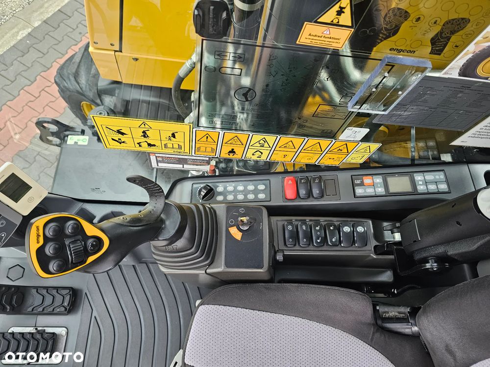 Caterpillar M 317 F - 24
