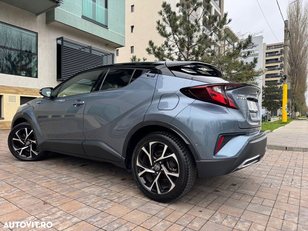 Toyota C-HR 2.0 Hybrid Team Deutschland - 33