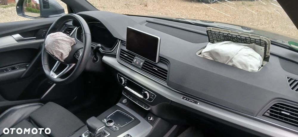 Audi Q5 50 TFSIe quattro S tronic S line business - 10