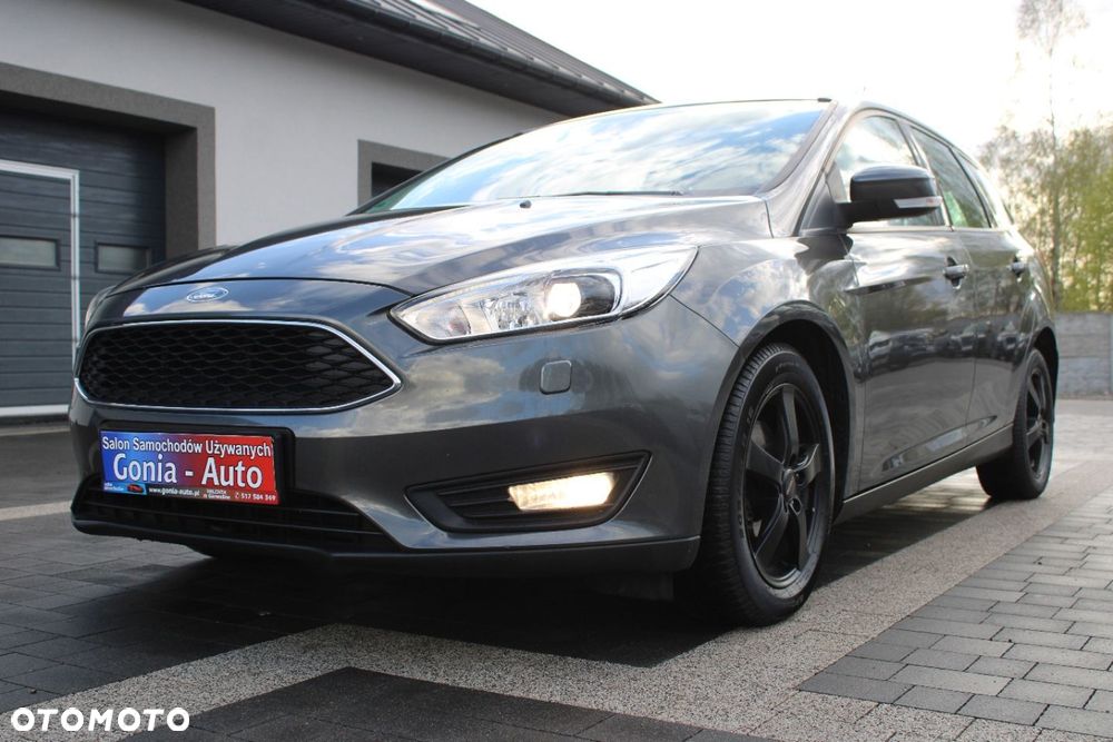 Ford Focus - 11