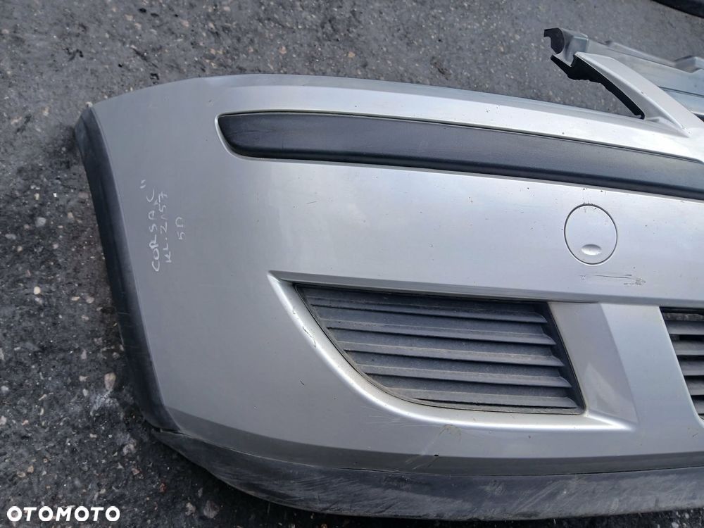 Opel Corsa C Zderzak przedni kod lakieru Z157 - 3