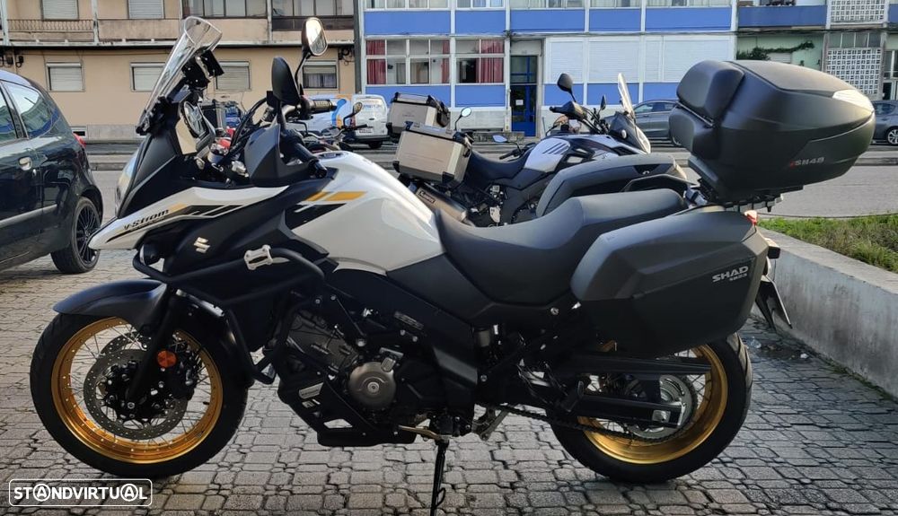 Suzuki DL 650 - 2