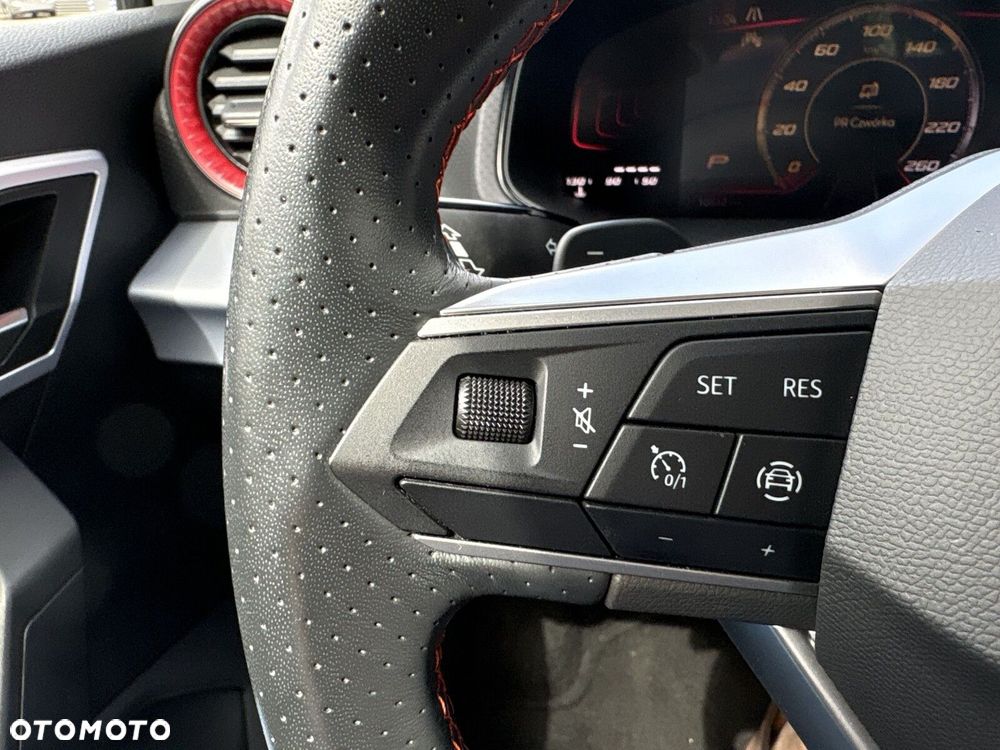 Seat Arona 1.0 TSI FR S&S DSG - 13