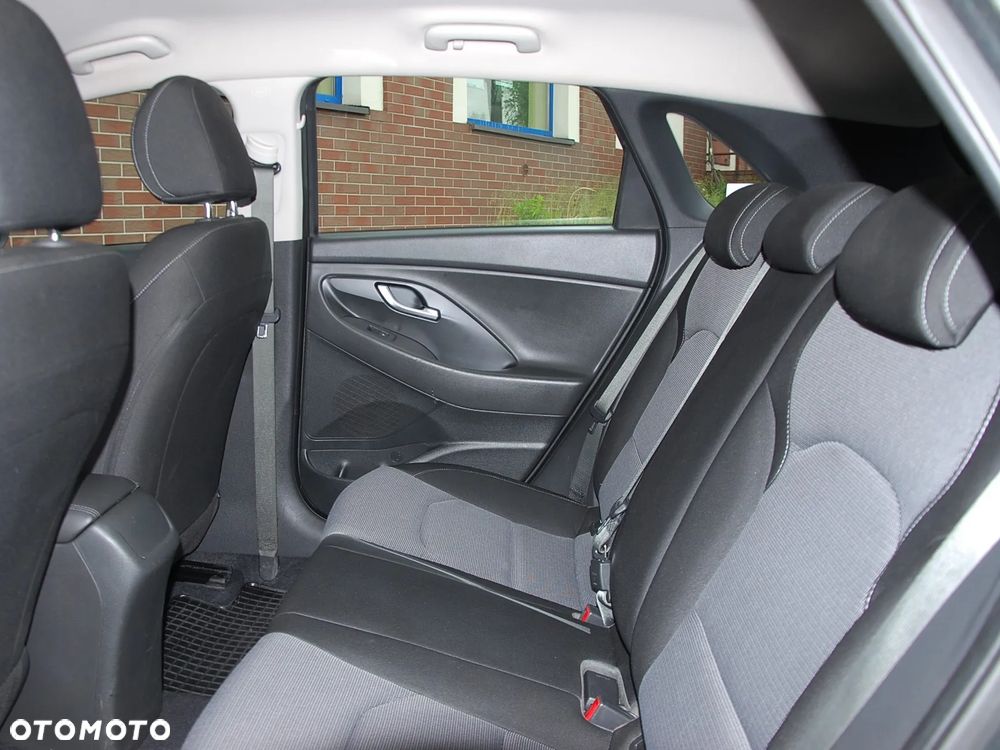 Hyundai i30 1.5 DPI Modern - 14
