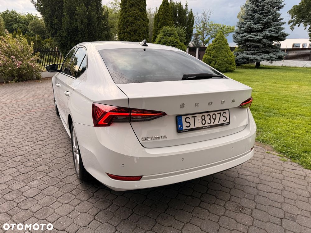 Skoda Octavia 1.5 TSI ACT Ambition - 8