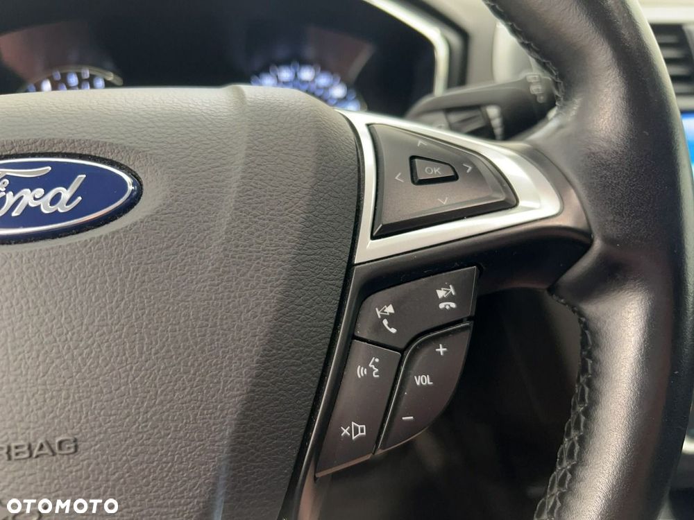 Ford Mondeo 2.0 EcoBlue Titanium - 22