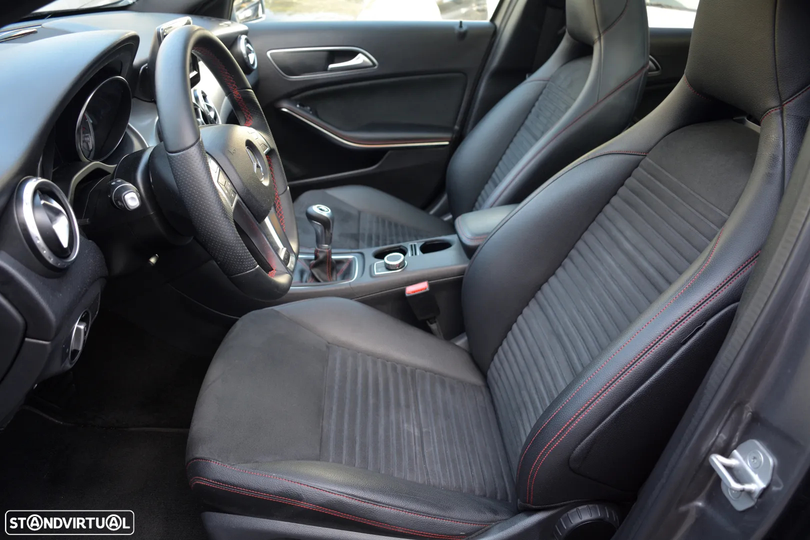 Mercedes-Benz GLA 200 CDi AMG Line - 4
