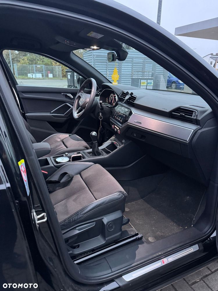 Audi Q3 ver-35-tfsi-s-line - 11