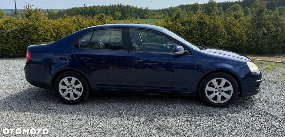 Volkswagen Jetta 1.9 TDI DPF Comfortline - 3